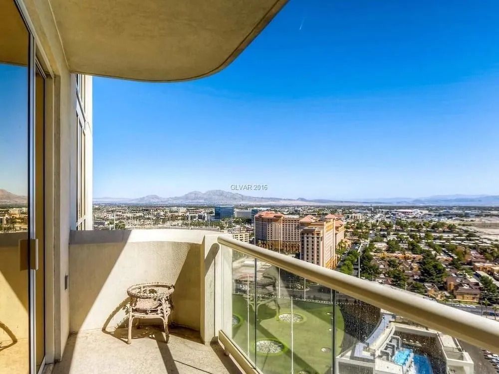 Fallon Luxury Rentals at The Signature - לאס וגאס - מרפסת