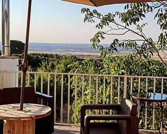 Rural House 'El Encanto' with Mountain View, Wi-Fi and Air Conditioning - La Palma del Condado - Balcón