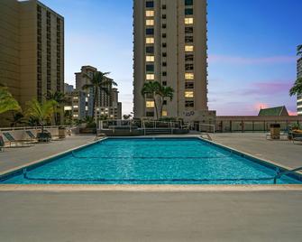 Tower 1 Suite 2705 - Qqs By Koko Resort Vacation Rentals - Honolulu - Havuz