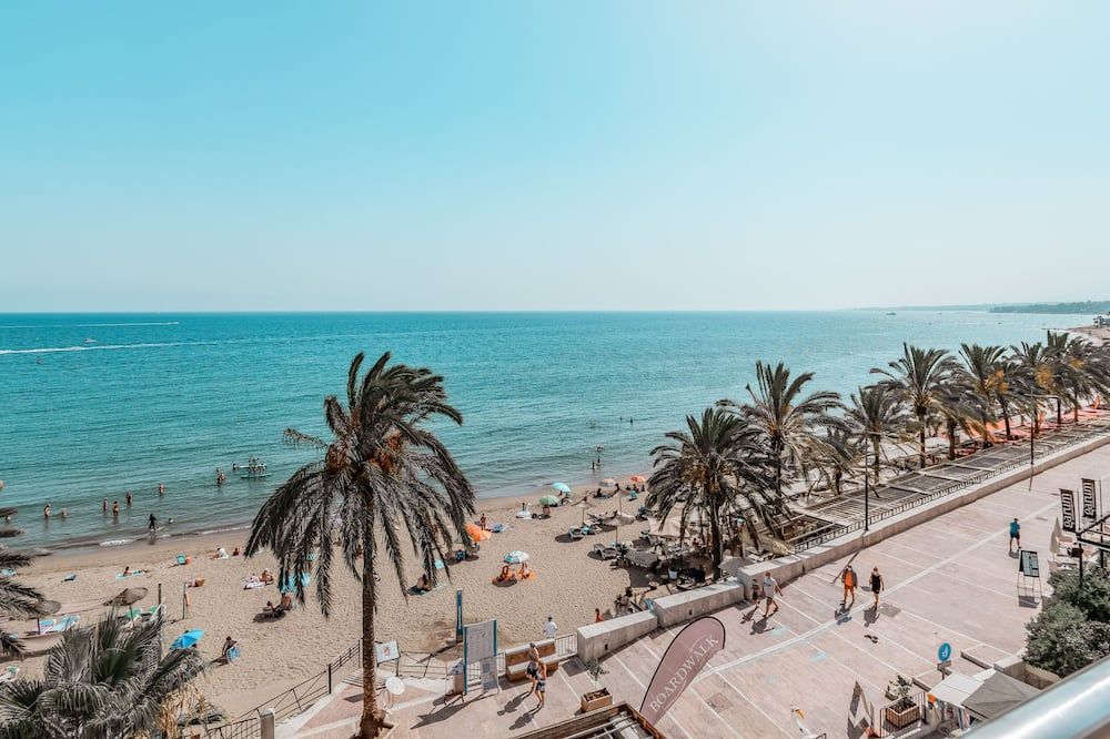 بويرتو أزول ماربيلا - مربلّة - شاطئ