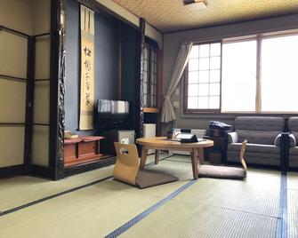 Tabi no Yado Saikawa - Kuroishi - Living room