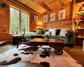 Le Ti Moose - La Malbaie - Living room