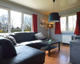 Cozy Chalet With Pond, Malmedy - Malmedy - Salon