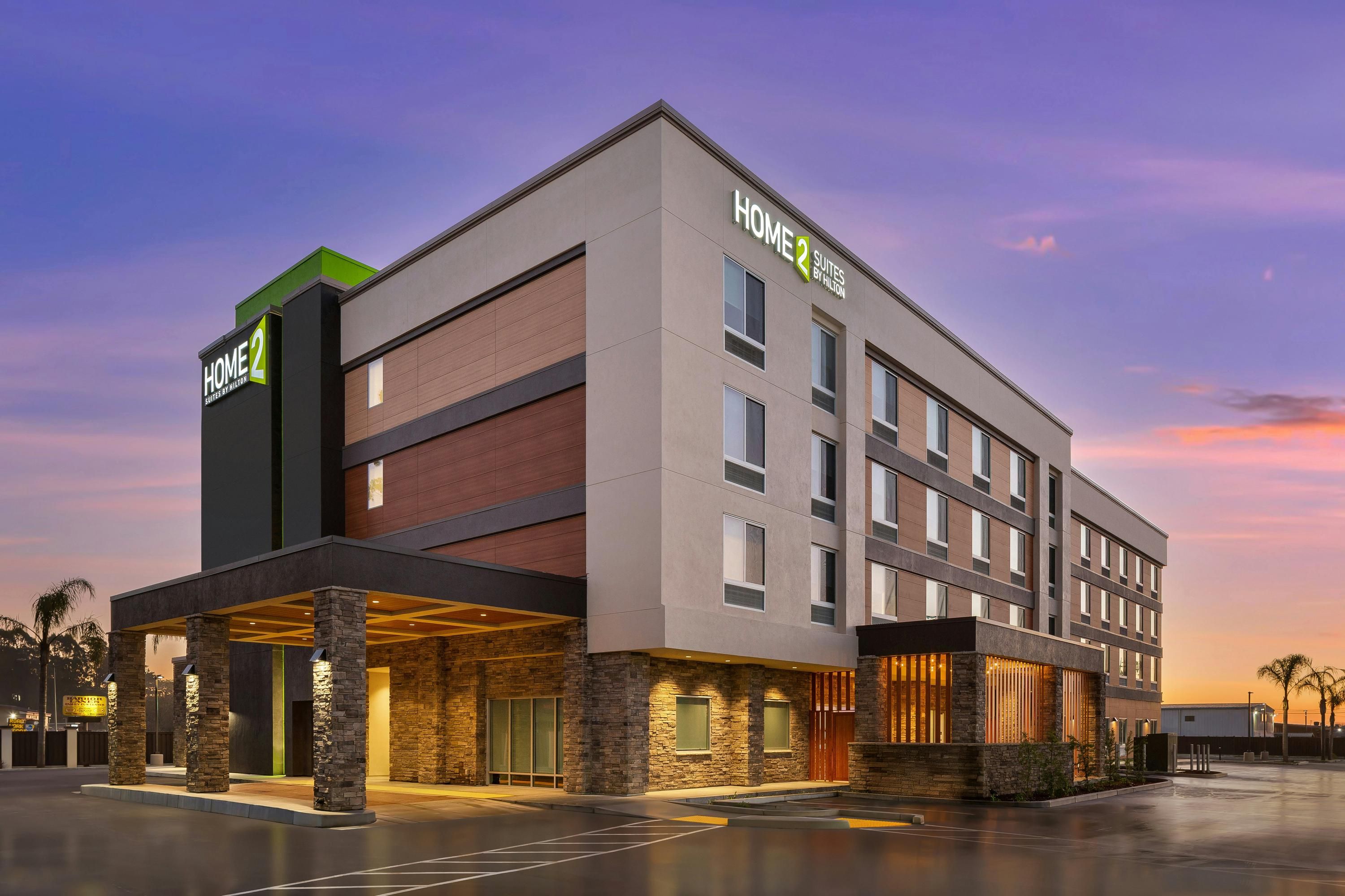 Home2 Suites by Hilton Eureka - Eureka - Bygning