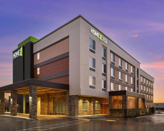 Home2 Suites by Hilton Eureka - Eureka - Bygning
