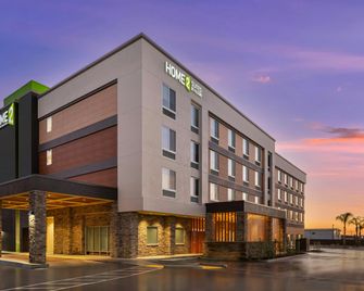 Home2 Suites by Hilton Eureka - Eureka - Bygning