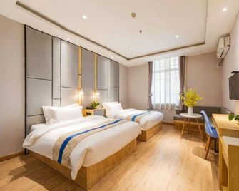 Jinyaju Inn (Huashan Scenic Area Yuquanyuan Branch) - Weinan - Bedroom