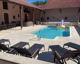 Les Bulles Lissoises - La Chaussee-sur-Marne - Piscina