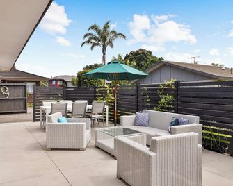 Waitui Wonder - A Comfortable Escape - Mount Maunganui - Βεράντα