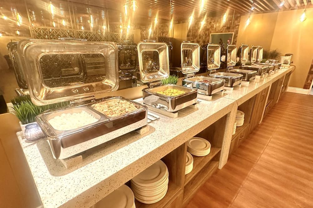 Royal Orchid Guam Hotel - טאמונינג