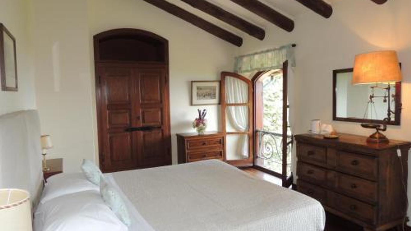 The Golf Club Guest House