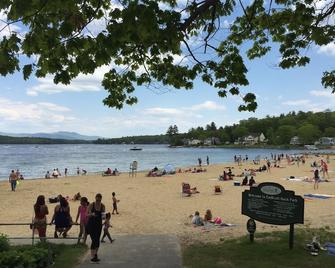 Updated Weirs Beach, Village Of Winnipesaukee Condo - Laconia - Beach