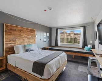 Adrift Hotel - Long Beach - Bedroom