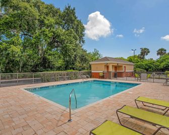 Extended Stay America Suites - Melbourne - Airport - Melbourne - Pool