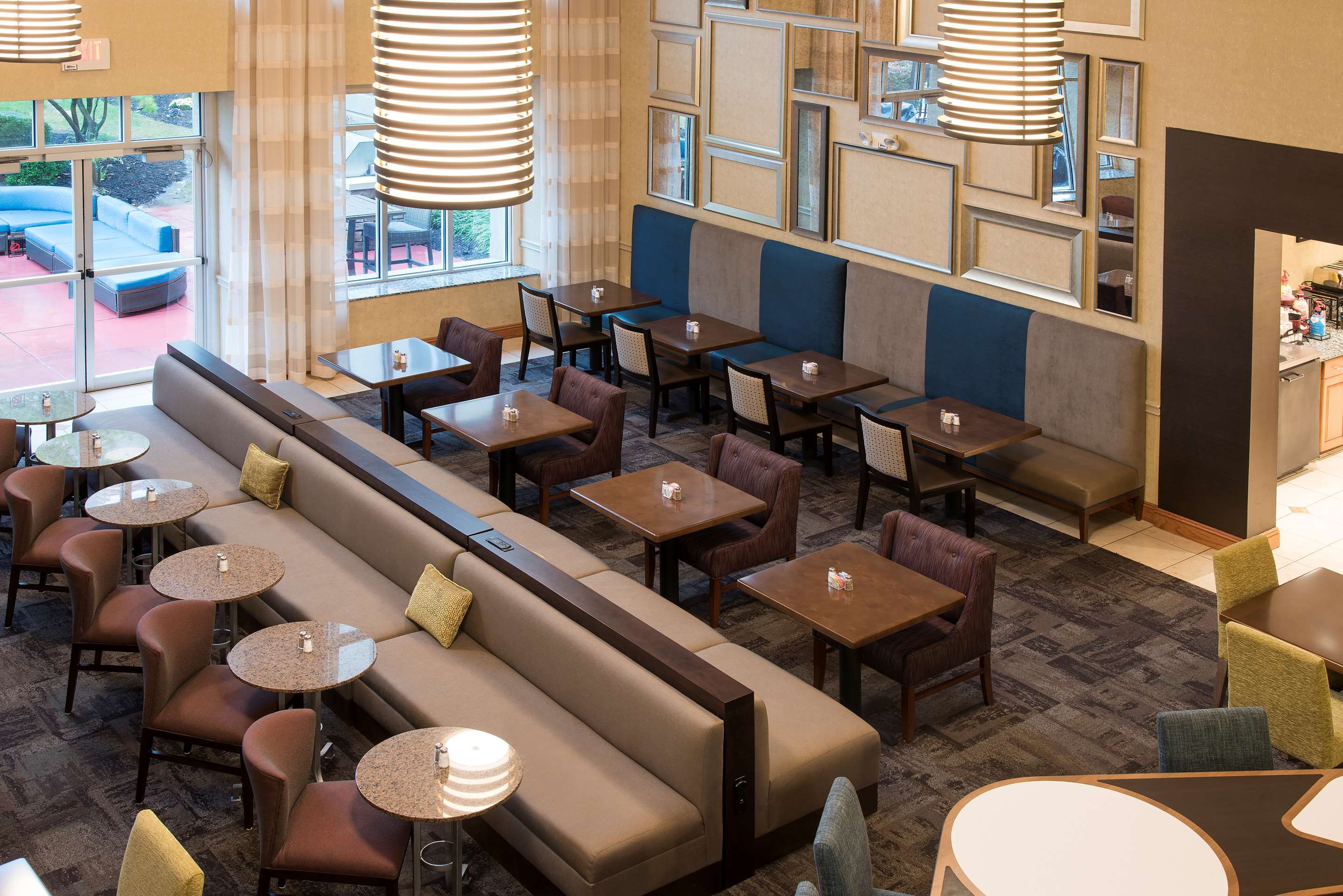 هوموود سويتس باي هيلتون كولومبوس/آيربورت - كولومبوس (اوهايو) - ردهة