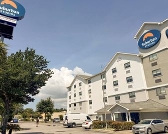 Suburban Studios near Panama City Beach - Panama City - Gebäude