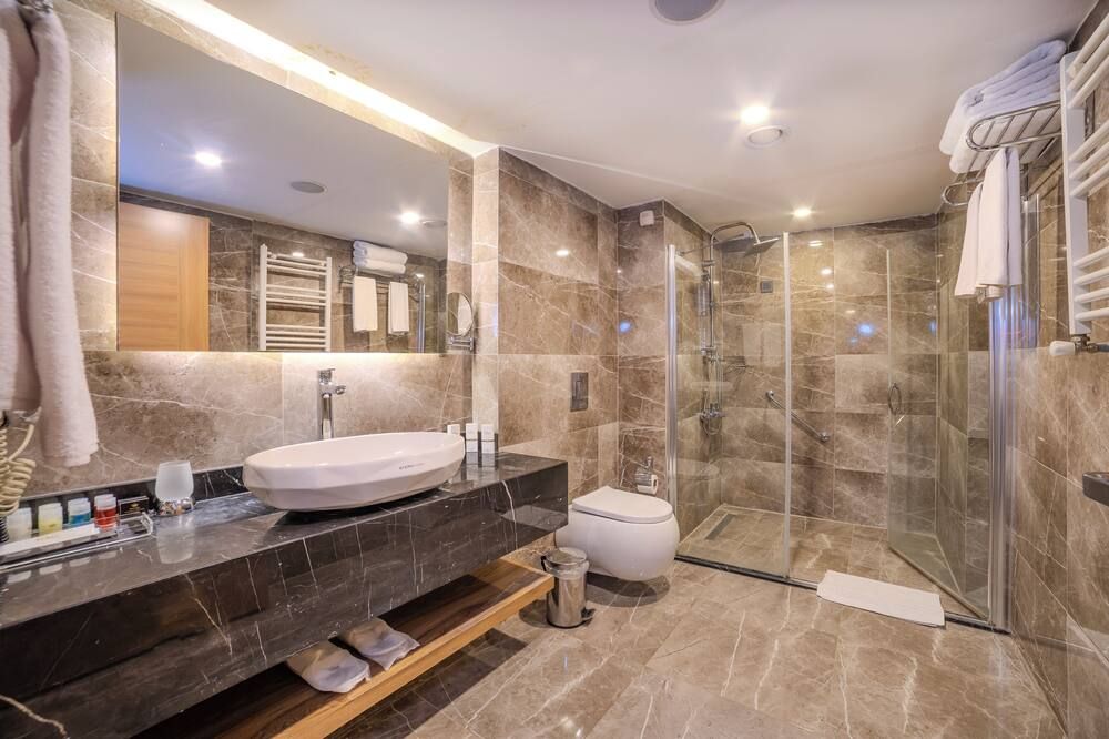 Royal Termal Hotel thumbnail 3