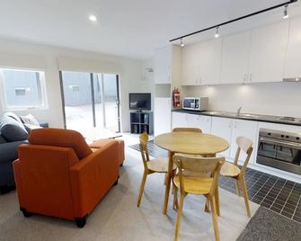 Apartment 11 - The Stables Perisher - Perisher Valley - Kitchen