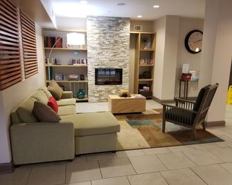 Country Inn & Suites by Radisson, Canton, GA - Canton - Living room