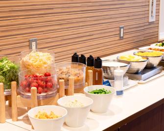 Comfort Hotel Narita - Narita - Yemek odası