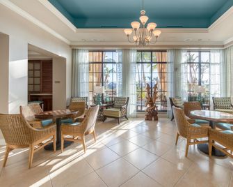 Holiday Inn Club Vacations Sunset Cove Resort By IHG - Marco Island - Hall d’entrée