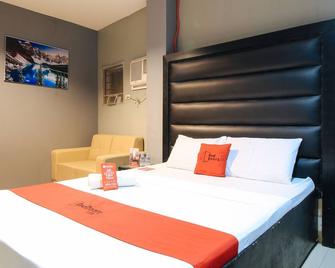RedDoorz @ P Florentino Street Sampaloc Manila - Manila - Habitación