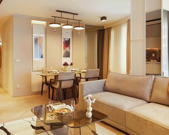 G Residences Gayrettepe - Istanbul - Living room