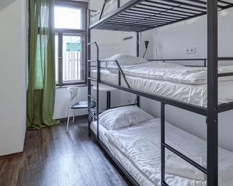 Hostel Orange - Prague - Bedroom