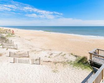 Ground Floor Convenient Gated condo at Beach Sawgrass - Pet Friendly!!! - Ponte Vedra Beach - Beach