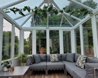 Dubh Loch Cottage - Rowardennan - Living room