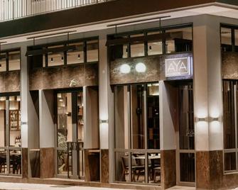 Aya Hotel - Dráma - Edificio