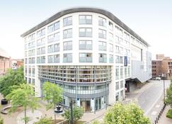 Travelodge Windsor Central - Windsor - Κτίριο
