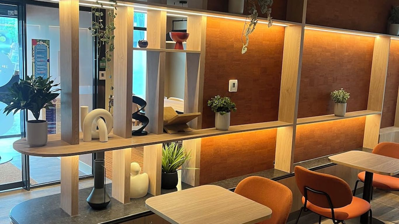 克萊蒙費朗博裡多姆諾富特套房酒店