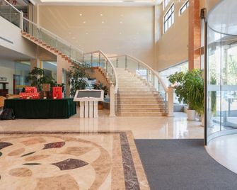 Weida Hotel Weihai - Weihai - Resepsiyon