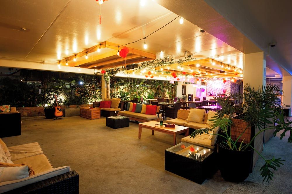 وايكيكي بيتش سايد هوستل