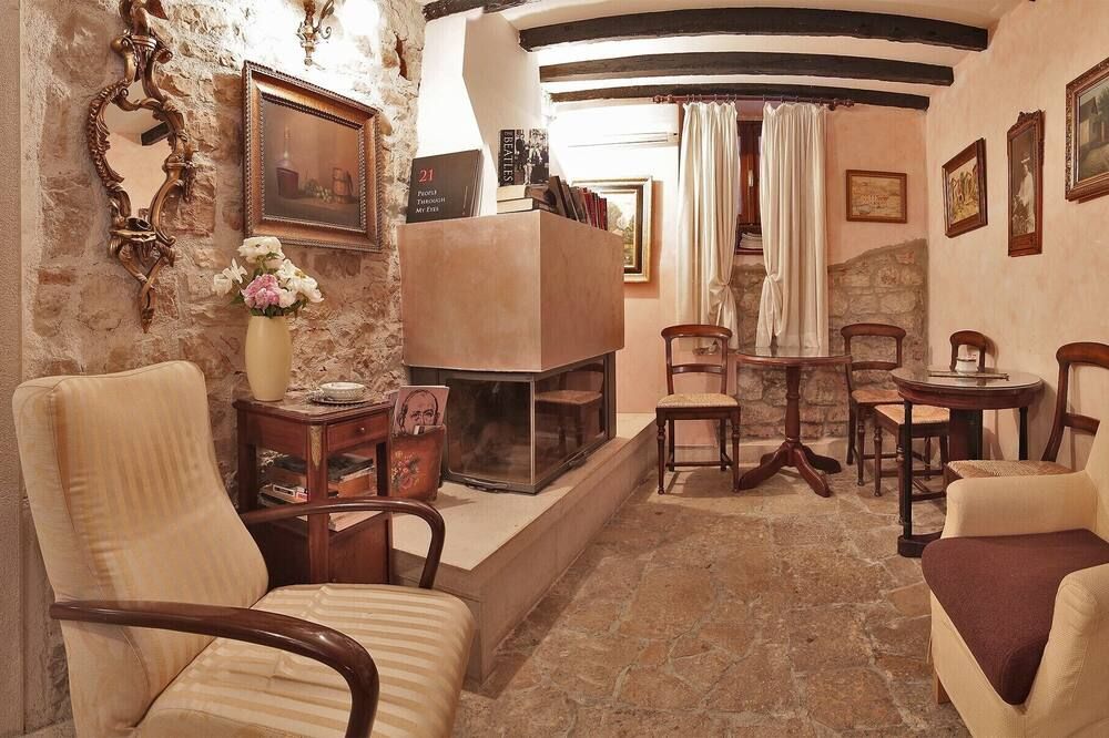 Heritage Hotel Villa Valdibora - Rovinj