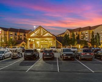 Best Western Plus Bryce Canyon Grand Hotel - Bryce - Лоббі