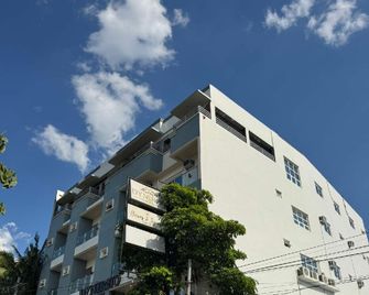 Dynirho Hotel - Cauayan - Edificio