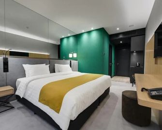 Glarros Oldtown - Tiflis - Habitación