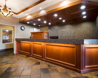Best Western University Inn & Suites - Forest Grove - Рецепція