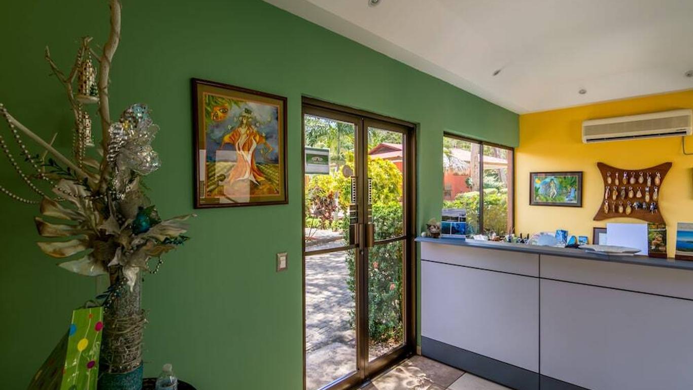 Villas Playa Hermosa Beach Hotel