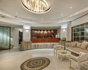 Elina Hotel Apartments - ריתימנו - לובי