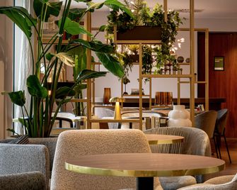 Crowne Plaza Vienna by IHG - 빈 - 라운지