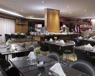 Comfort Hotel Goiania - גואיאניה - מסעדה