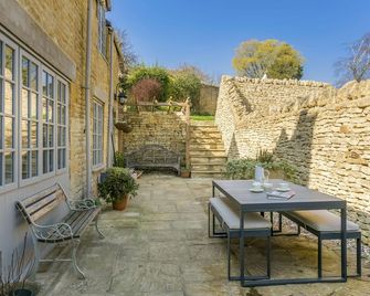 5 Gorgeous Stone Cottage in an Idyllic Picture Postcard Village. Parking/Garden - Moreton-in-Marsh - Patio