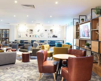 Alexandra House - Swindon - Area lounge