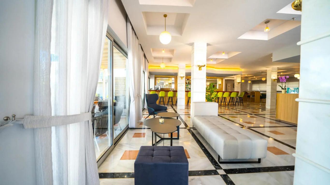 Adele Beach Hotel