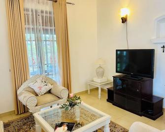 Casa Winnie - Kelaniya - Living room