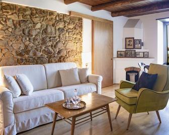 Villa Angelico - Six Bedroom Villa, Sleeps 12 - Vallo della Lucania - Living room