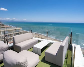 拉巴拉庫達酒店 - 托雷莫里諾斯 - 托雷莫利諾斯 - 陽台